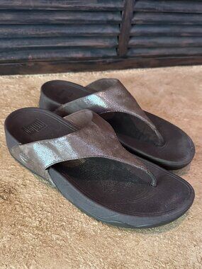 FitFlops metallic sandal, excellent condition Sz 10